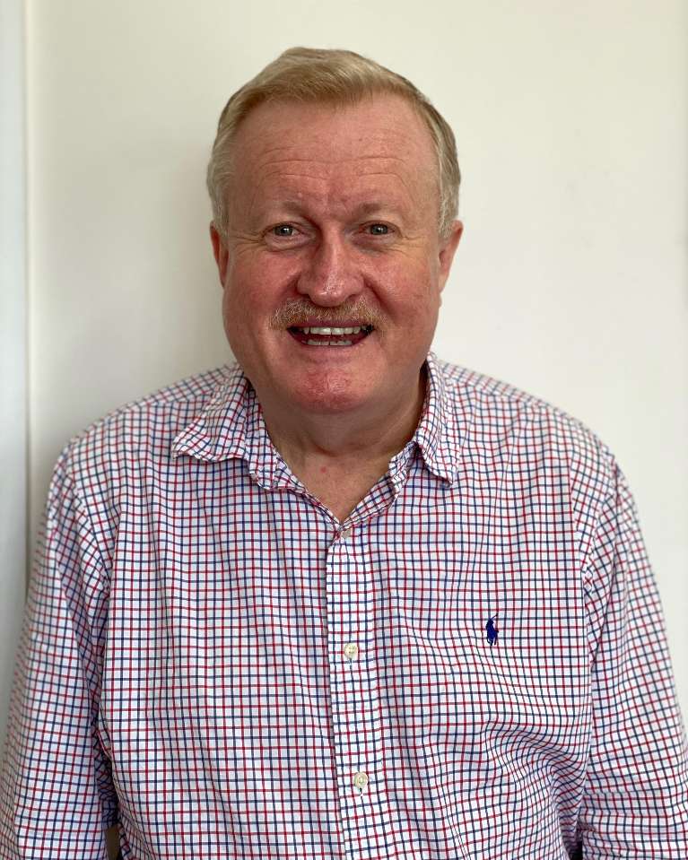 Dentist in Kurri Kurri New South Wales Dr Rodney Sowter